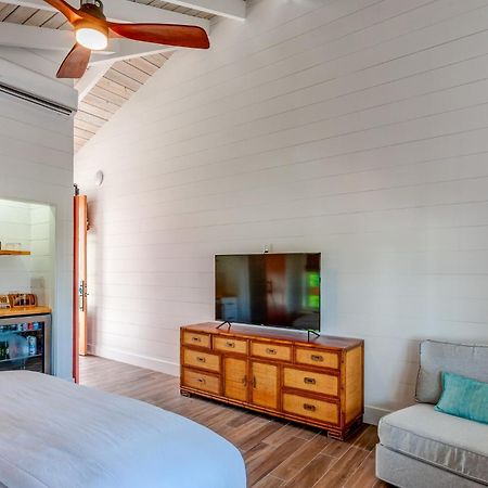 Elbow Reef Hotel Hope Town Exterior photo